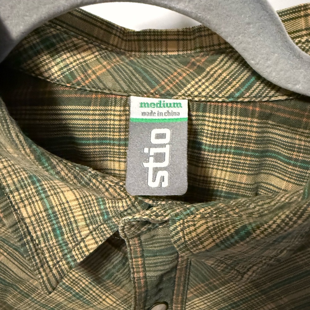 Stio Green and Yellow Flannel Plaid Button Down Shirt - Picture 10 of 11